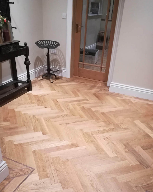 White Washed Engineered Oak Herringbone Flooring | Pukka Flooring