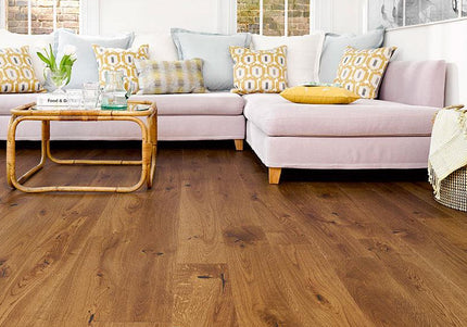 Pukka Flooring Oak Engineered Wood – Cobbled Oak Brushed & Matt Lacquered 14 x 180mm Long European Engineered Oak 2V Bevel