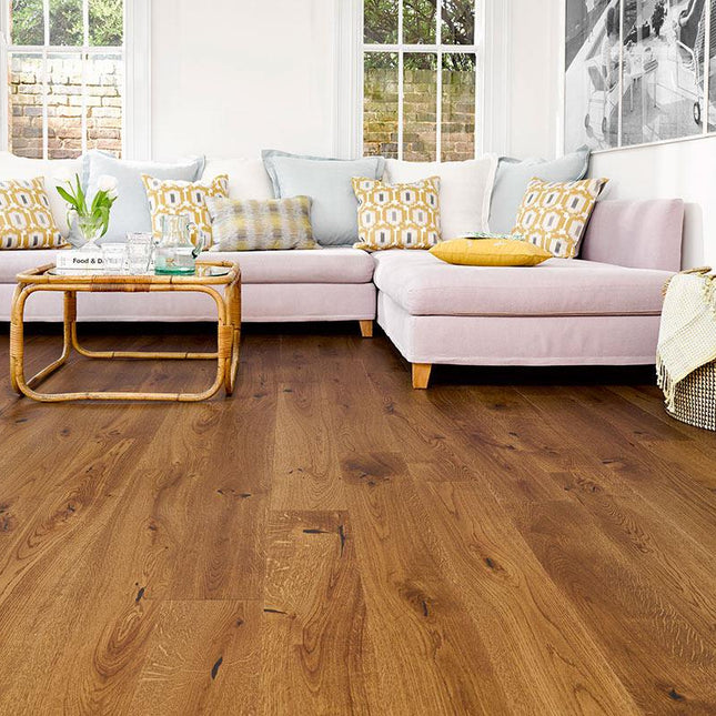 Pukka Flooring Oak Engineered Wood – Cobbled Oak Brushed & Matt Lacquered 14 x 180mm Long European Engineered Oak 2V Bevel