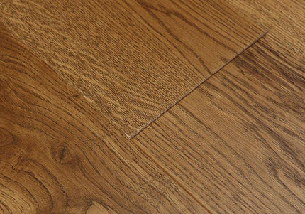 Pukka Flooring Oak Engineered Wood – Cobbled Oak Brushed & Matt Lacquered 14 x 180mm Long European Engineered Oak 2V Bevel