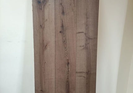 Glamis Castle Brown Oak Flooring |Pukka Flooring
