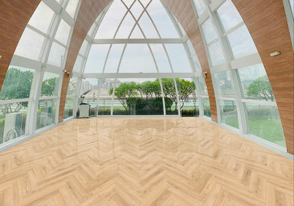 Invisible Oak Herringbone – Pukka Flooring