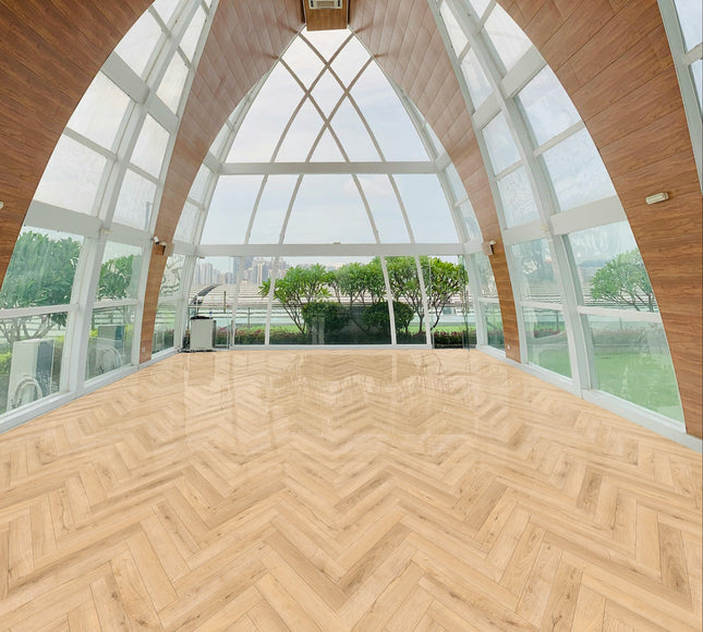 Invisible Oak Herringbone – Pukka Flooring
