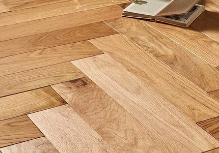 14mm Engineered Oak – Herringbone