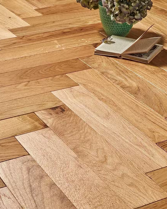 14mm Engineered Oak – Herringbone