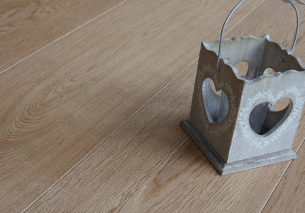 Natural Brushed Engineered Wood Flooring | Pukka Flooring