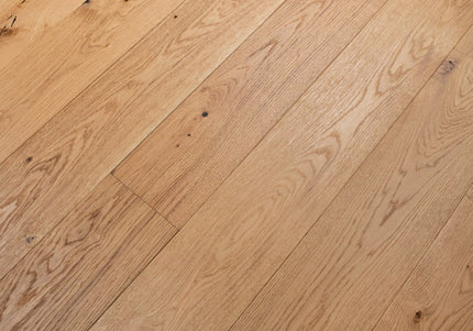 Brushed & Oiled Engineered Wood Flooring | Pukka Flooring