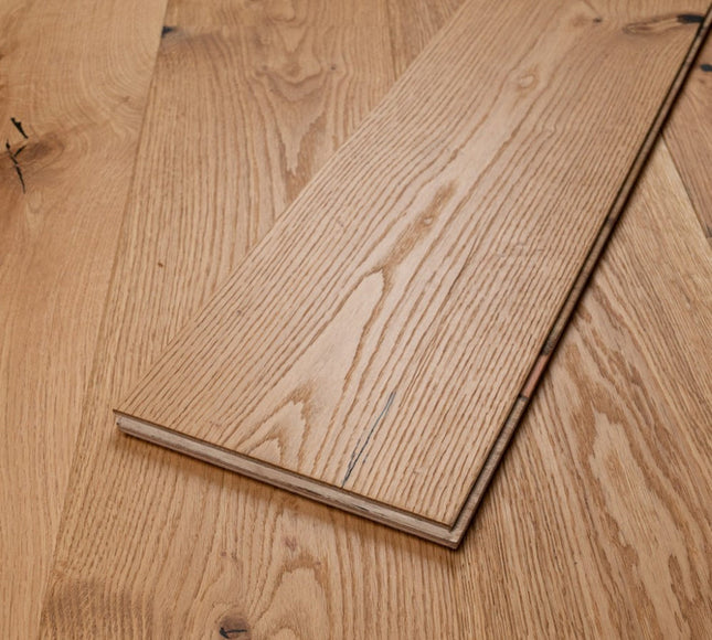Brushed & Oiled Engineered Wood Flooring | Pukka Flooring