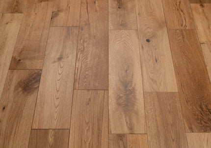 Brushed Oiled Solid Oak Planks | Pukka Flooring