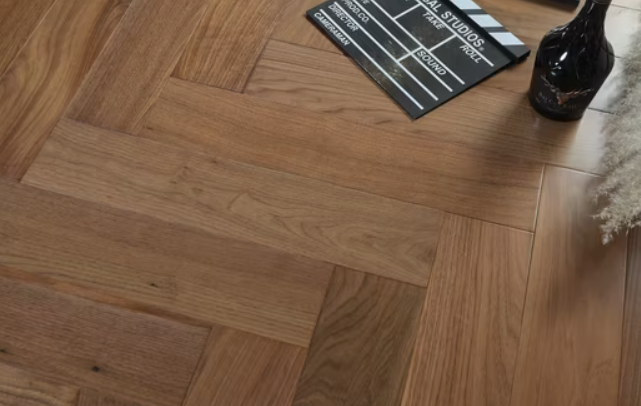 Brushed Walnut 2200mm