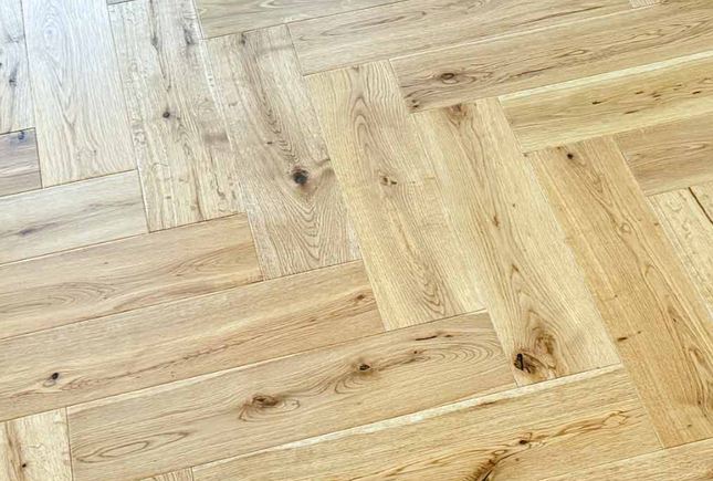12 x 150mm Clic Engineered Herringbone