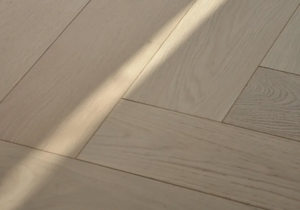 12 x 150mm Clic Engineered Herringbone