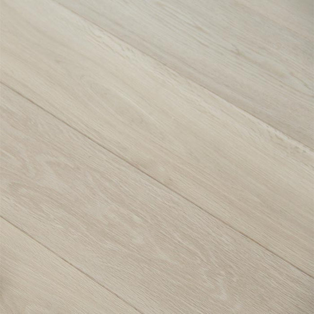 Pukka Flooring Engineered Oak Flooring – 20 x 191mm Engineered Oak – Natural Oak Brushed & Unfinished