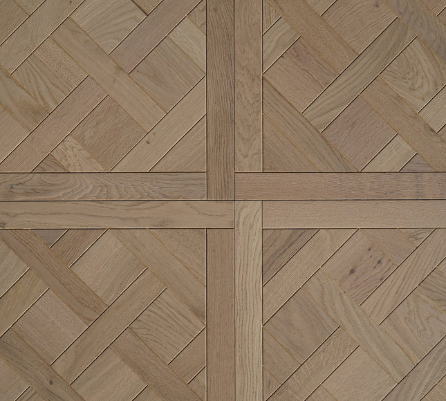 Engineered Wood Versailles Panels – Classic Grade, Brushed Invisible Lac 15mm x 600mm x 600mm | Pukka Flooring