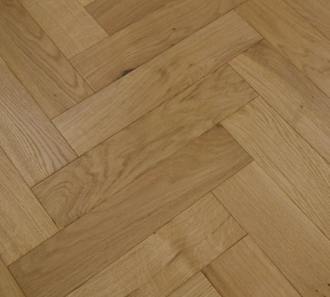 Natural Brushed & UV Oiled Herringbone Oak Flooring | 14/3x90x450mm | Pukka Flooring