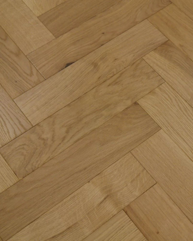 14mm Engineered Oak – Herringbone