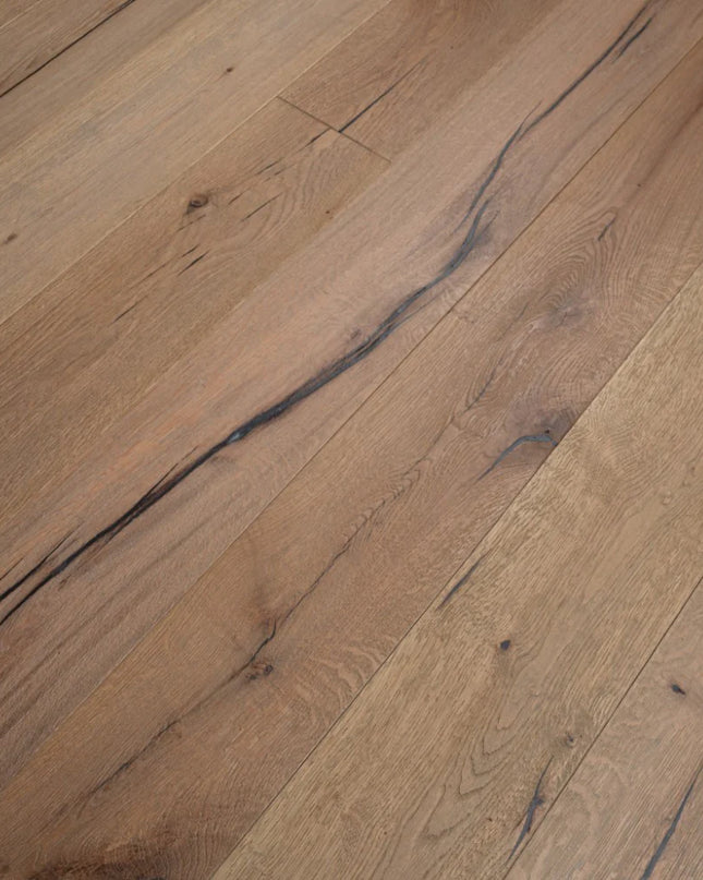 Antique Mississippi Engineered Wood Flooring | Pukka Flooring