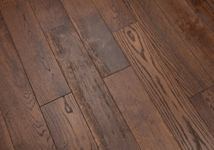 Smoky Brushed Lac Whisky Oak Engineered Oak Flooring | Pukka Flooring