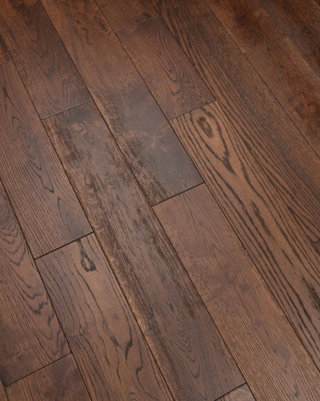 Smoky Brushed Lac Whisky Oak Engineered Oak Flooring | Pukka Flooring