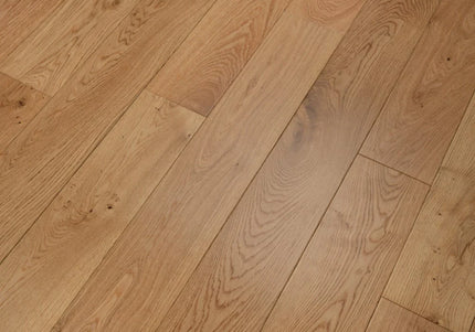 UV Lacquered Engineered Oak Flooring | Pukka Flooring