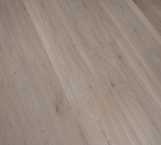 Titan SPC – Creamy White Wide Board 6.5mm x 228mm x 1524mm – Bright and Airy SPC Flooring | Pukka Flooring 