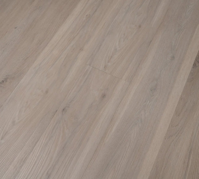 Titan SPC – Creamy White Wide Board 6.5mm x 228mm x 1524mm – Bright and Airy SPC Flooring | Pukka Flooring 