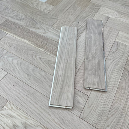 Invisible Oak Engineered Herringbone Flooring | Pukka Flooring