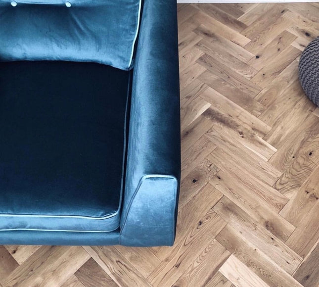Raw Oak Brushed Lacquered Parquet Flooring | Pukka Flooring