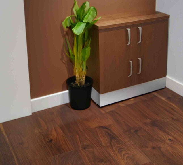 Walnut T&G UV Lacquered Plank Engineered Flooring | Pukka Flooring