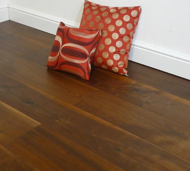Unfinished Walnut Plank Engineered Flooring | Pukka Flooring