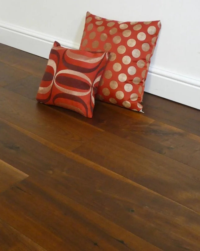 Unfinished Walnut Plank Engineered Flooring | Pukka Flooring