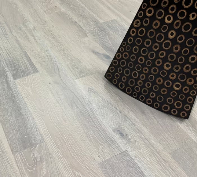 White Brushed Oak Engineered Flooring | Pukka Flooring