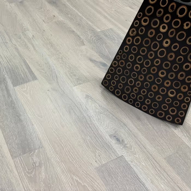 White Brushed Oak Engineered Flooring | Pukka Flooring