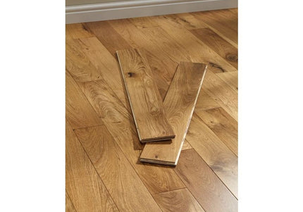 Natural UV Lacquered Plank Engineered Wood Flooring | Pukka Flooring