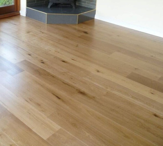 Pukka Flooring Engineered Oak Flooring – 12/3 x 190 x 1900mm T&G Engineered Oak – Natural Oak Brushed & UV Oiled