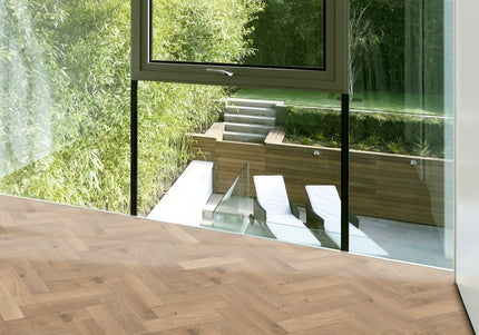 Pukka Flooring Engineered Oak Flooring – 20 x 120mm Engineered Herringbone – Natural Oak Brushed & UV Oiled