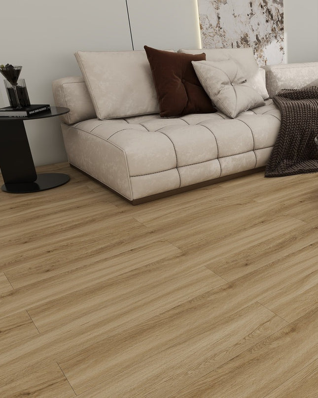 Pukka Flooring Aquacore ProFlex Plank – 14mm Engineered Oak – English Oak Brushed & UV Oiled
