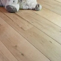 Natural Unfinished Engineered Walnut Flooring Wide Plank 20/6×220×2200 T&G ABCd Grade