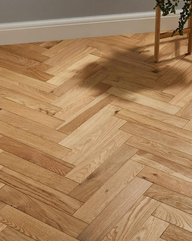 Pukka Flooring Loc Engineered Herringbone – 14 x 130mm Herringbone Engineered LOC – Natural Oak Brushed & Oiled