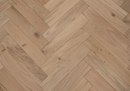 Classic Unfinished Engineered Oak Herringbone Flooring | Pukka Flooring