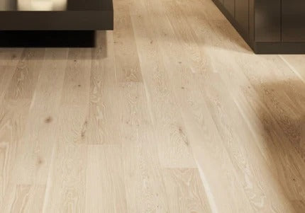 Engineered Oak Flooring – Limed Oak Brushed Matt Lacquered Premium 14/2.5 x 130 x 1092mm (Välïnge 5G)