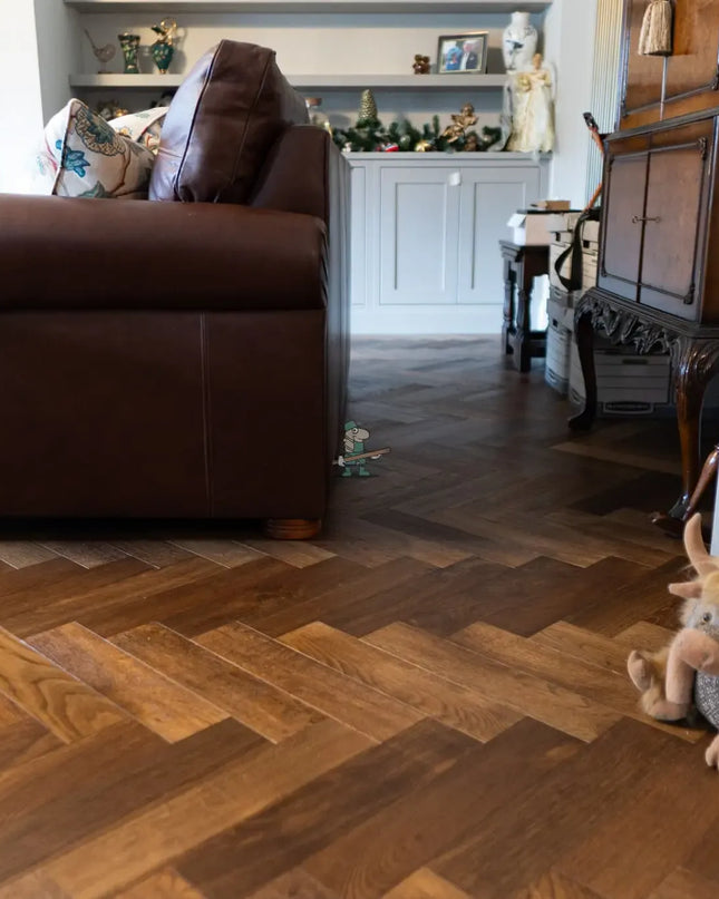 Golden Smoked UV Oiled Engineered Oak Herringbone Flooring | Pukka Flooring