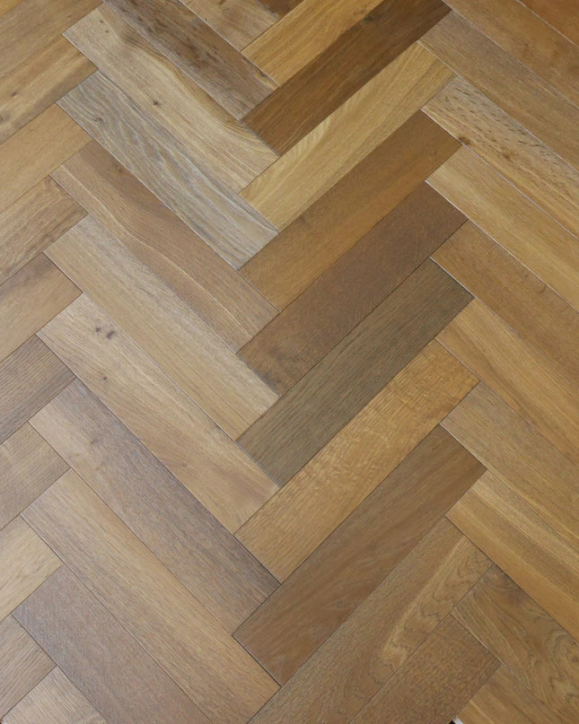 Smoked Natural (Brushed & UV Oiled) Engineered Herringbone Flooring | Pukka Flooring