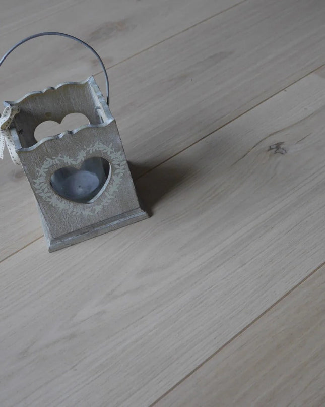Wide Board Classic Unfinished Engineered Oak Flooring | Pukka Flooring