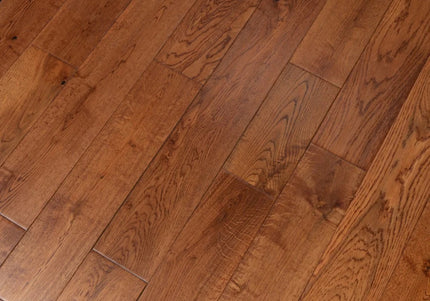 Golden Handscraped Solid Oak Planks | Pukka Flooring