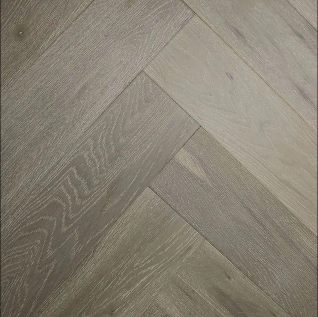Pukka Flooring Loc Engineered Herringbone – 14 x 130mm Herringbone Engineered LOC – Charleston Grey Brushed & Matt Lacquered