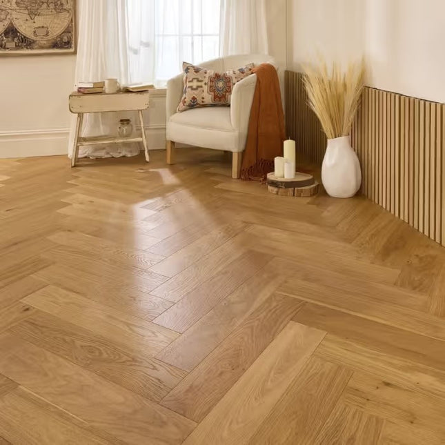 Pukka Flooring Loc Engineered Herringbone – 14 x 130mm Herringbone Engineered LOC – Invisible Brushed & Matt Lacquered