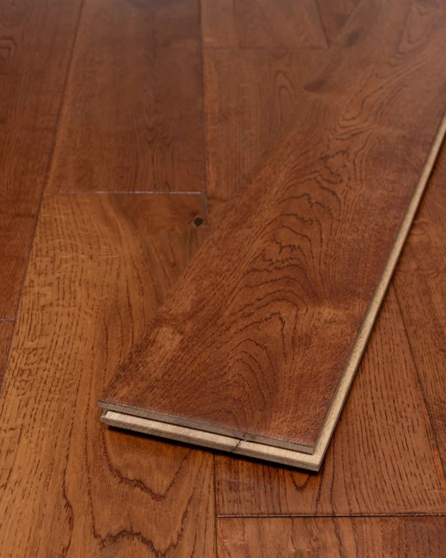 Golden Handscraped Solid Oak Planks | Pukka Flooring