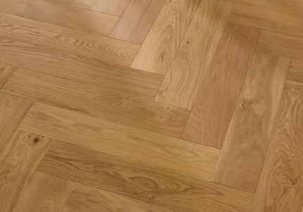 Pukka Flooring Loc Engineered Herringbone – 14 x 130mm Herringbone Engineered LOC – Invisible Brushed & Matt Lacquered