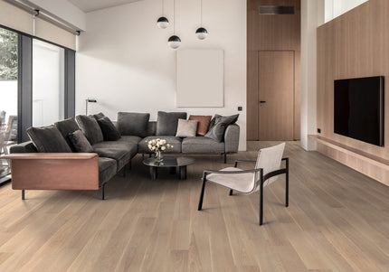 Pukka Flooring Engineered Oak Flooring – 14 x 180mm Long European Engineered Ash – Brown Ash Brushed & Satin Lacquered